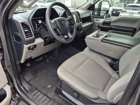 Used 2022 Ford F250 XL w/ STX Appearance Package AWD/4WD image 13