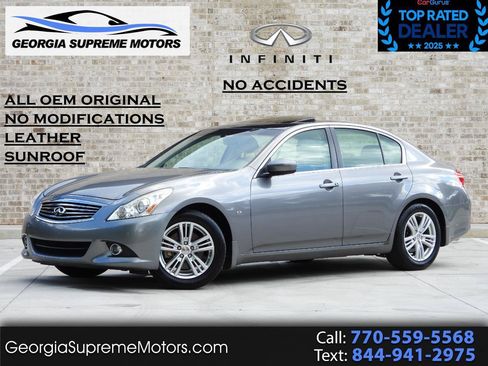 Used 2015 INFINITI Q40 w/ Moonroof Package RWD image 1
