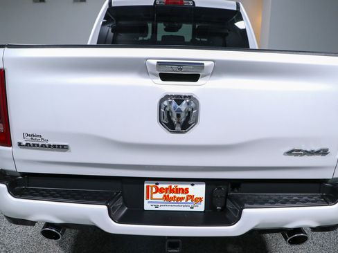Used 2022 RAM 1500 Laramie w/ Laramie Southwest Edition AWD/4WD image 8
