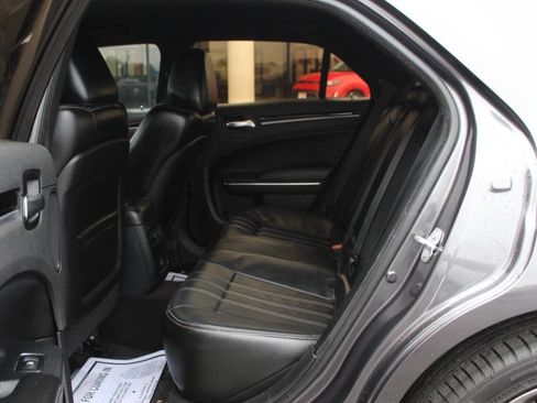 Used 2017 Chrysler 300 S RWD image 13