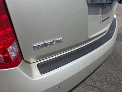 Used 2014 Cadillac SRX Performance w/ Driver Awareness Package FWD image 11
