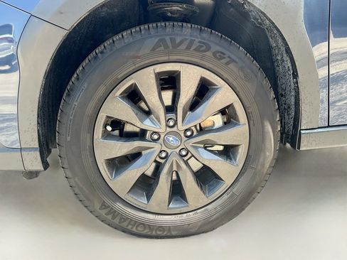 Used 2025 Subaru Outback Onyx Edition XT w/ Popular Package #2 AWD/4WD image 31