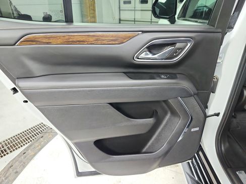 Used 2023 Chevrolet Tahoe Premier image 37