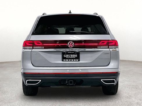 Used 2025 Volkswagen Atlas SE AWD/4WD image 5