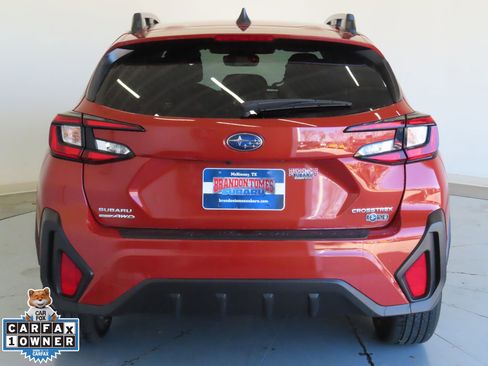 Used 2025 Subaru Crosstrek 2.0i Premium w/ Crosstrek Mirror Package image 5