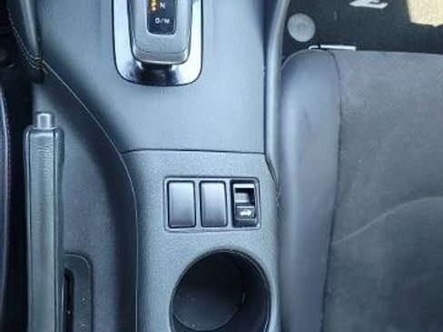 Certified 2025 Nissan Z NISMO w/ Floor Mat Package RWD image 17