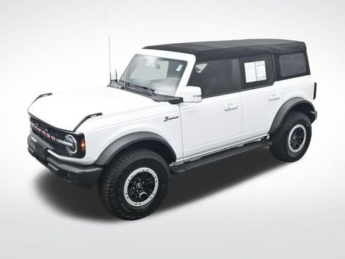 Certified 2024 Ford Bronco Outer Banks w/ Sasquatch Package AWD/4WD image 23