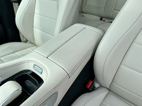 Used 2025 Mercedes-Benz GLE 350 4MATIC image 23