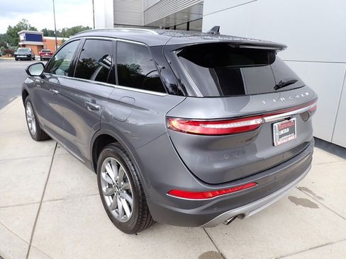Certified 2022 Lincoln Corsair AWD w/ Premium Package image 3