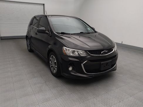 Used 2019 Chevrolet Sonic LT FWD image 14