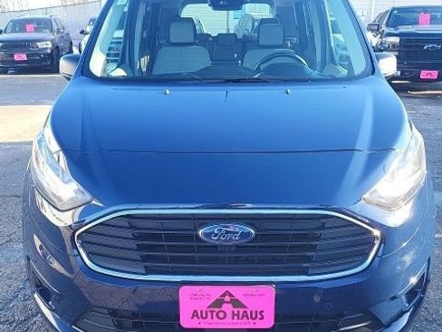 Used 2020 Ford Transit Connect XLT image 25