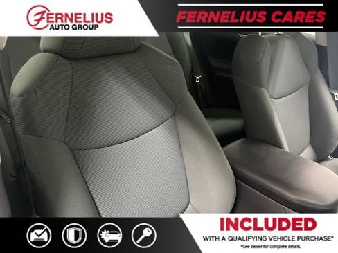 Used 2022 Toyota RAV4 LE image 27