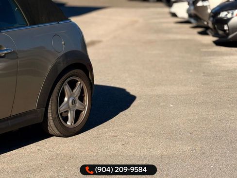 Used 2010 MINI Cooper Convertible image 2