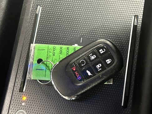 Used 2025 Honda Odyssey EX-L image 29