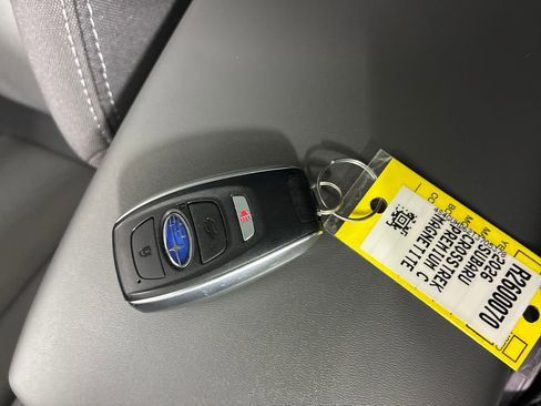 Used 2026 Subaru Crosstrek 2.0i Premium image 39
