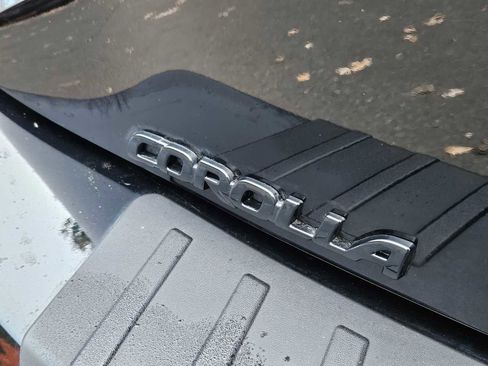 Used 2024 Toyota Corolla XSE image 32