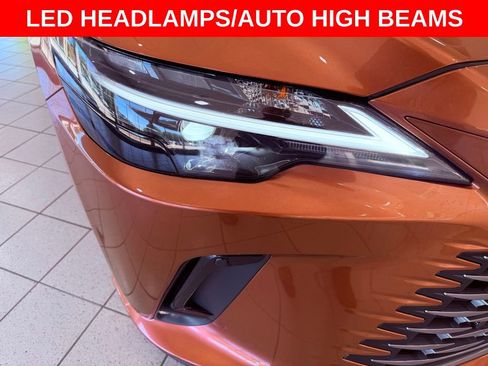 Used 2025 Lexus RX 350 Premium w/ Accessory Package AWD/4WD image 10
