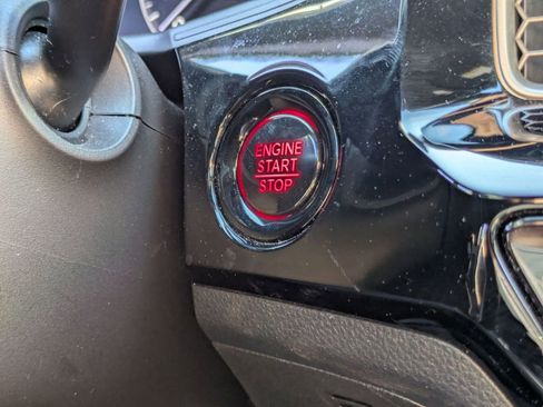 Used 2025 Honda Civic Sport image 24