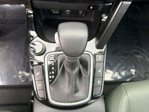 Certified 2024 Kia Seltos SX image 22