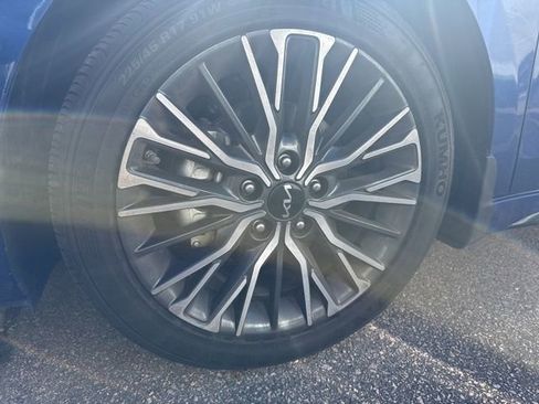 Used 2024 Kia Forte GT-Line image 27