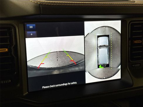 Used 2024 Ford Bronco Badlands image 23