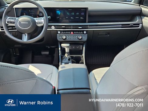 New 2026 Hyundai Santa Cruz SE image 8