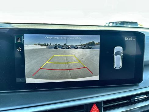 Used 2024 Kia Sorento S image 25