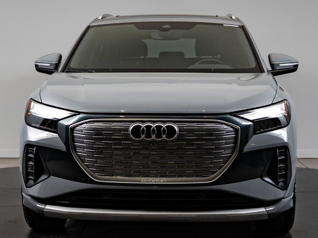 Used 2023 Audi Q4 e-tron Premium Plus w/ Premium Plus RWD image 2