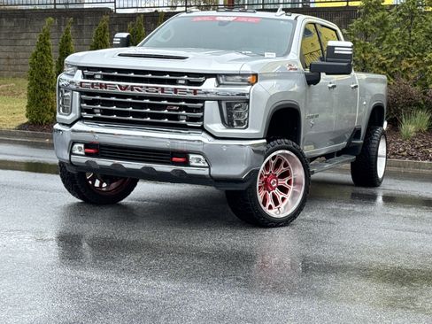 Used 2020 Chevrolet Silverado 2500 LTZ w/ LTZ Premium Package image 5