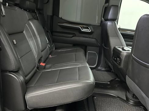 Used 2023 Chevrolet Silverado 1500 RST w/ Redline Edition AWD/4WD image 36