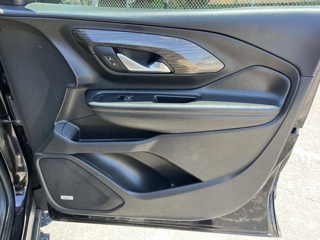 Used 2019 GMC Terrain SLT w/ Preferred Package FWD image 24