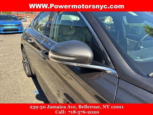 Used 2023 Genesis G70 2.0T image 11