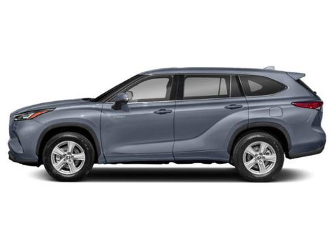 Used 2020 Toyota Highlander XLE AWD/4WD image 3