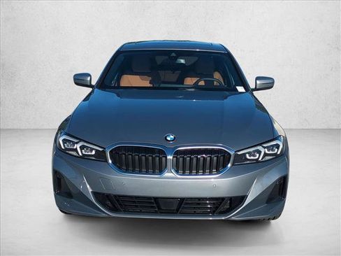 Used 2026 BMW 330i Sedan w/ Convenience Package RWD image 2