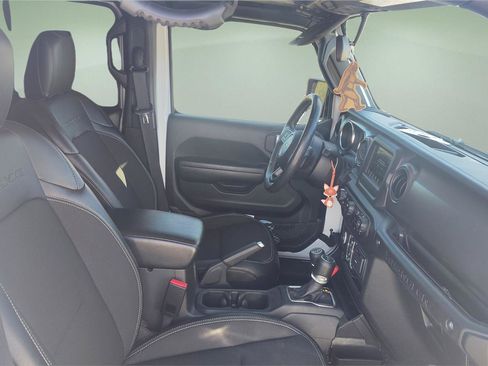 Used 2023 Jeep Wrangler Freedom Edition w/ LED Headlamp & Fog Lamp Group image 11