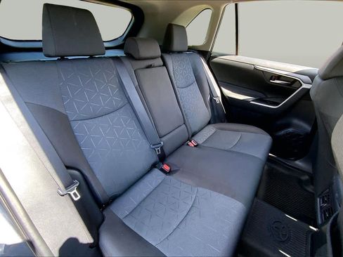 Used 2024 Toyota RAV4 XLE w/ Convenience Package FWD image 20