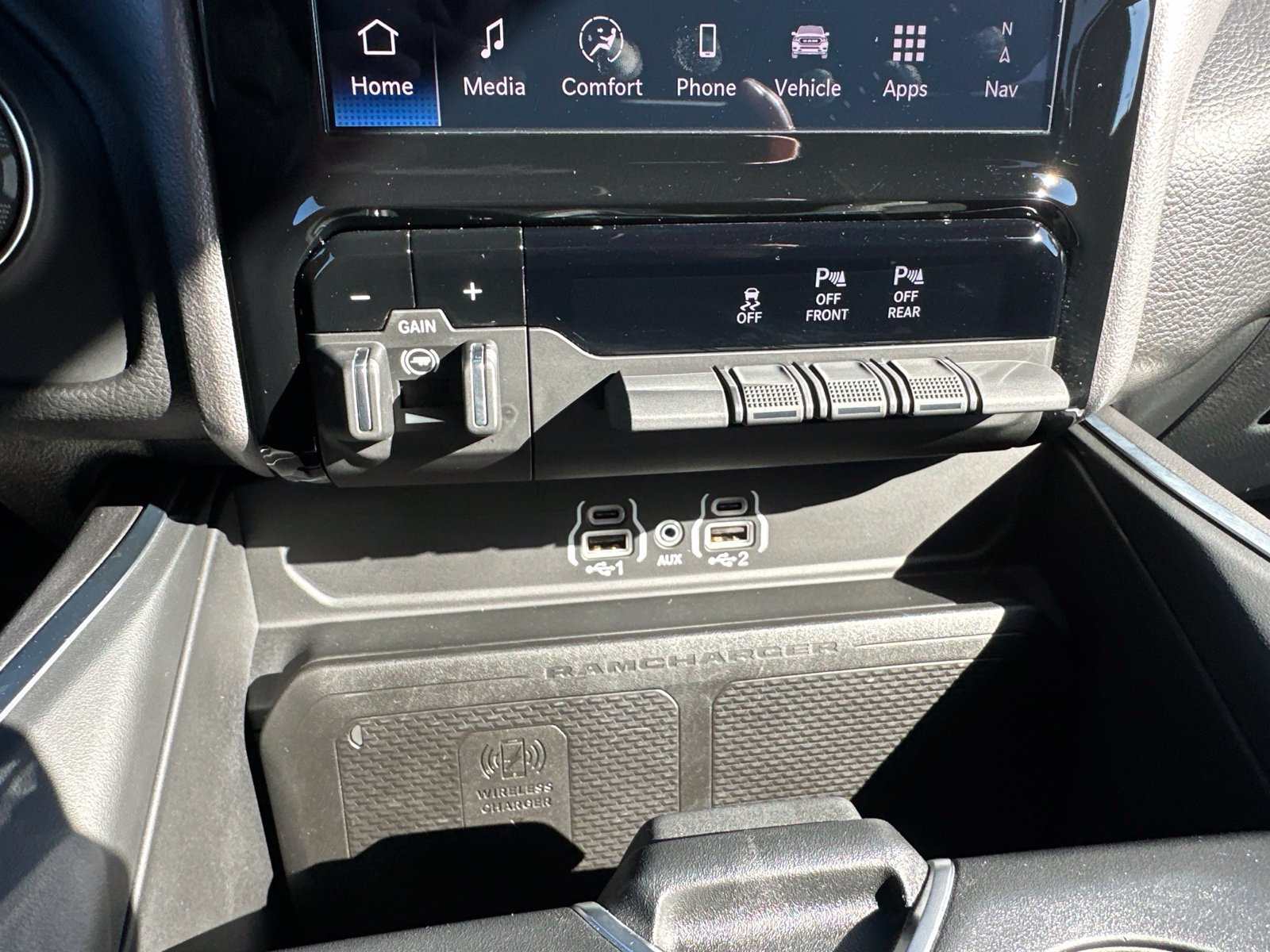 Used 2025 RAM 1500 Big Horn AWD/4WD image 59