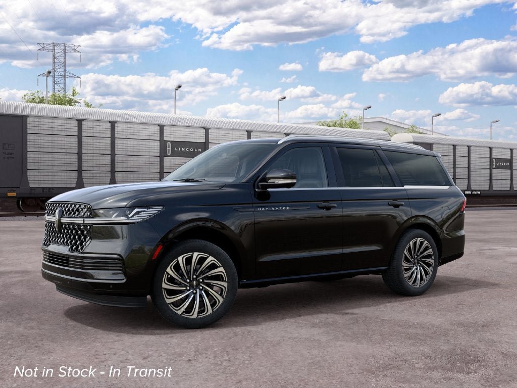 New 2027 Lincoln Navigator Black Label AWD/4WD image 1