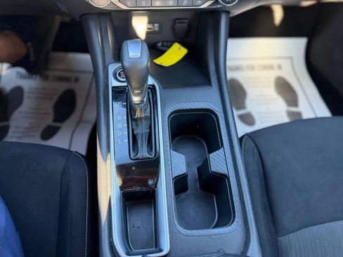 Used 2020 Nissan Sentra SV image 44