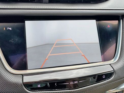 Used 2017 Cadillac XT5 Premium Luxury AWD/4WD image 17
