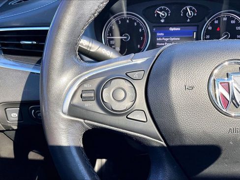 Used 2020 Buick Enclave Essence w/ Sound and Sites Package image 26