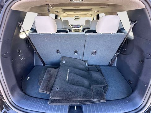 Used 2023 Hyundai Palisade Limited AWD/4WD image 37