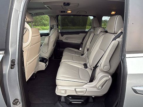 Used 2025 Honda Odyssey Touring image 21