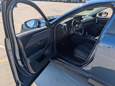 Used 2025 MAZDA CX-50 AWD 2.5 S w/ Preferred Package image 35