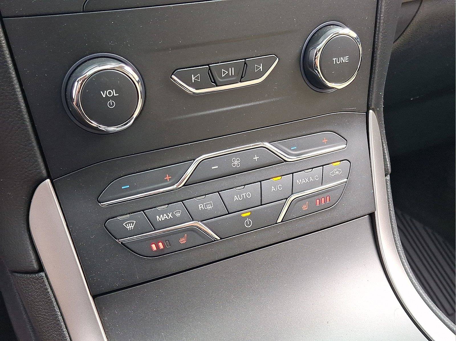 Used 2020 Ford Edge SEL w/ Convenience Package AWD/4WD image 15