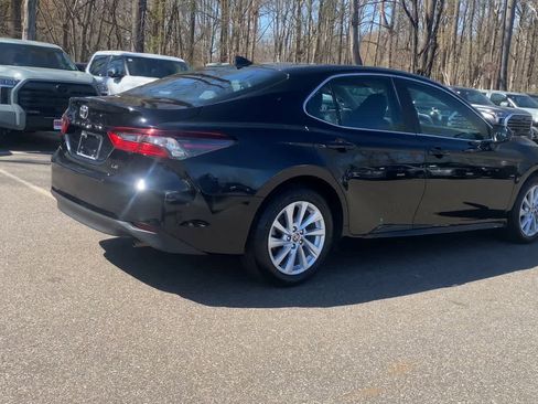 Used 2024 Toyota Camry LE image 12