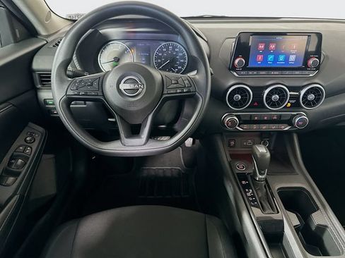 Used 2025 Nissan Sentra S FWD image 22