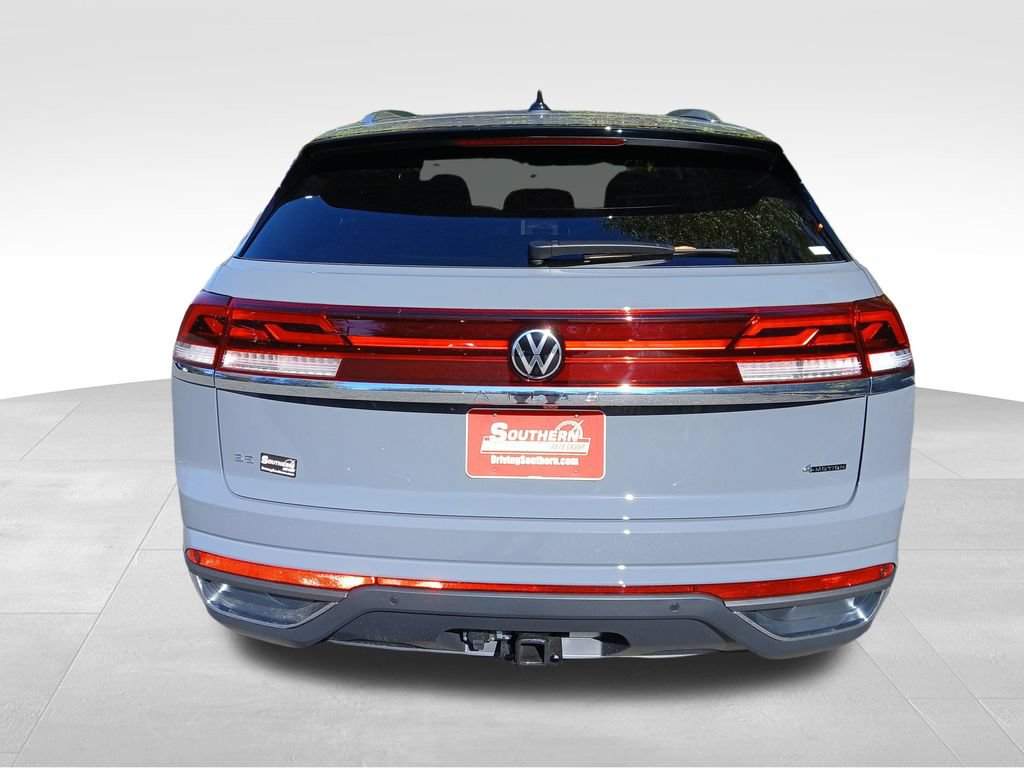 Used 2026 Volkswagen Atlas Cross Sport SE AWD/4WD image 4