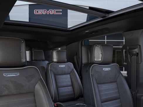 New 2026 GMC Yukon Denali Ultimate AWD/4WD image 25