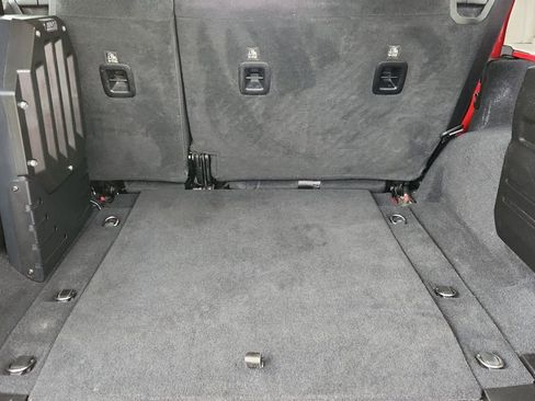 Used 2019 Jeep Wrangler Unlimited Sport S image 17